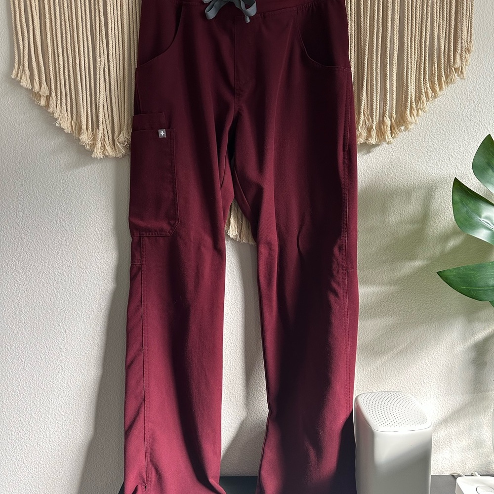 Burgundy Kade Three-Pocket Scrub Pants